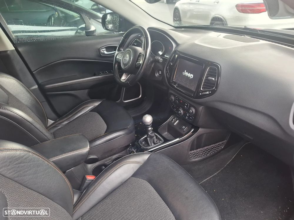 Jeep Compass 1.6 MultiJet Limited - 6