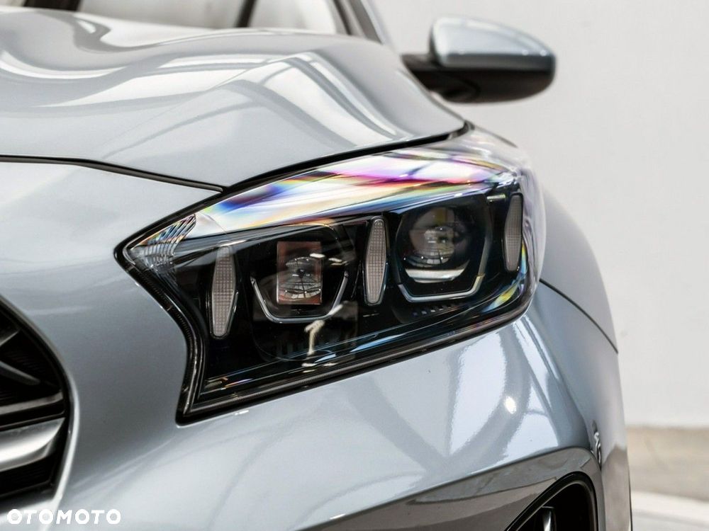 Kia XCeed 1.5 T-GDI M - 12