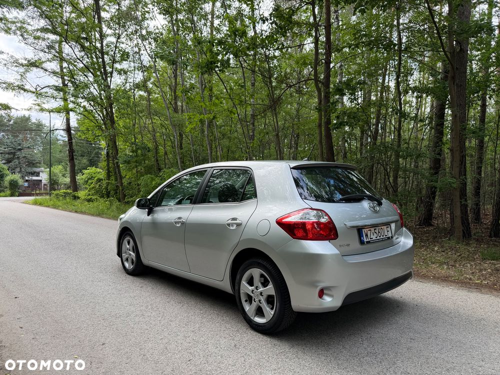 Toyota Auris 1.33 VVT-i Life - 3