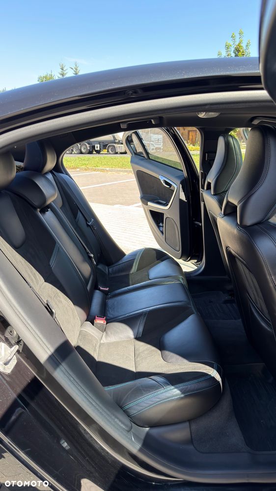 Volvo S60 - 15