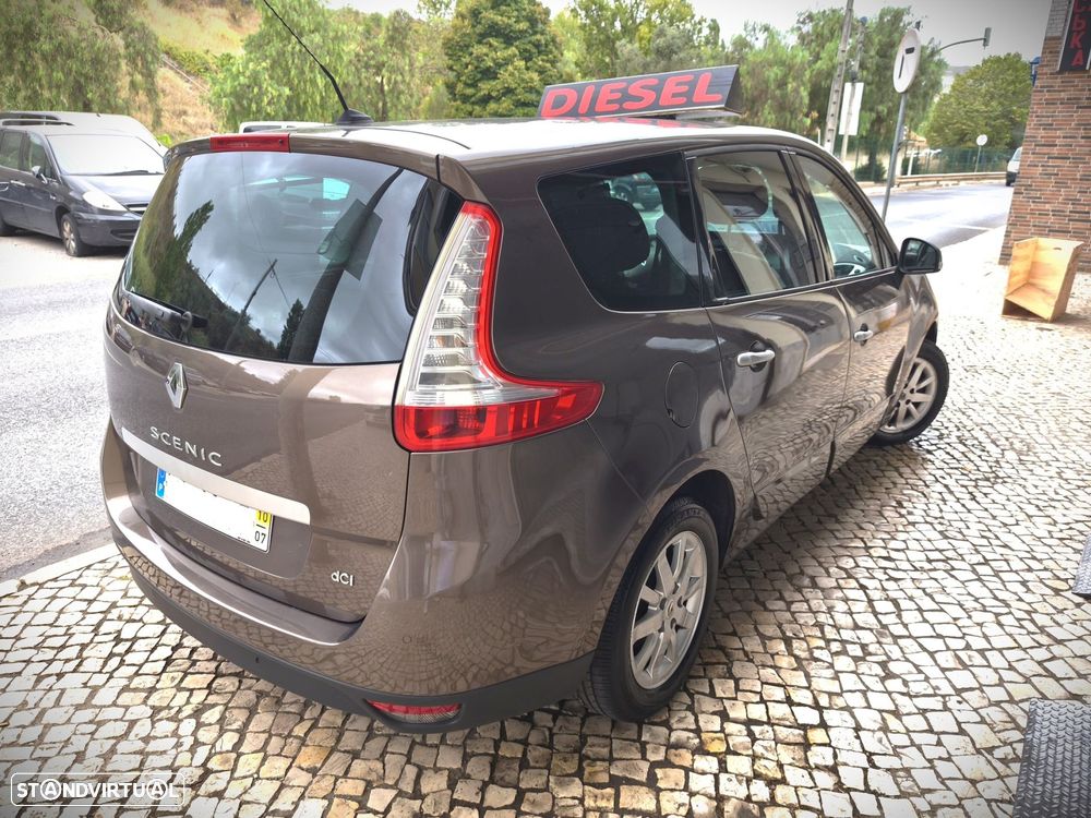 Renault Grand Scénic 1.5 dCi Luxe 7L - 6