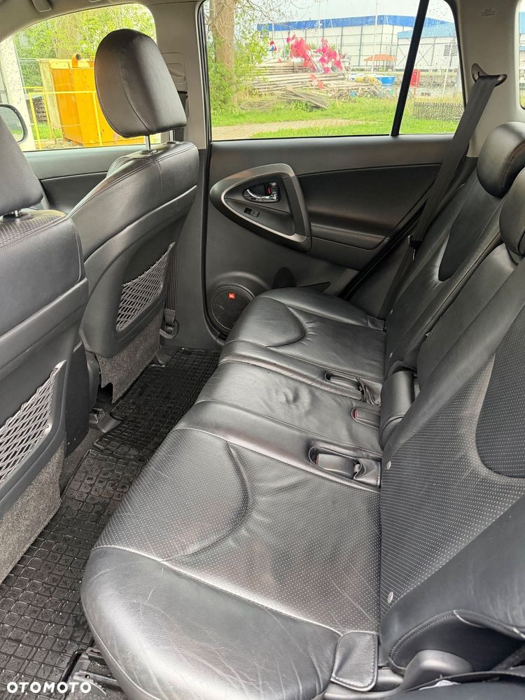 Toyota RAV4 2.0 VVT-i Prestige MS - 13
