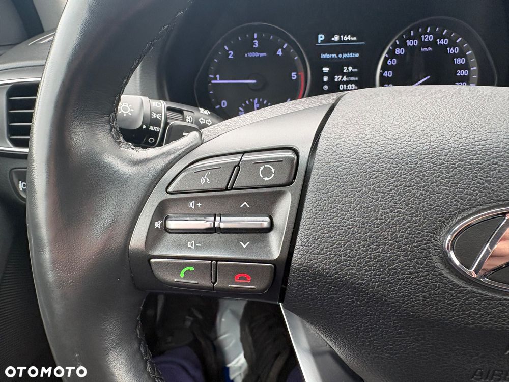 Hyundai i30 1.6 CRDI Premium DCT - 6