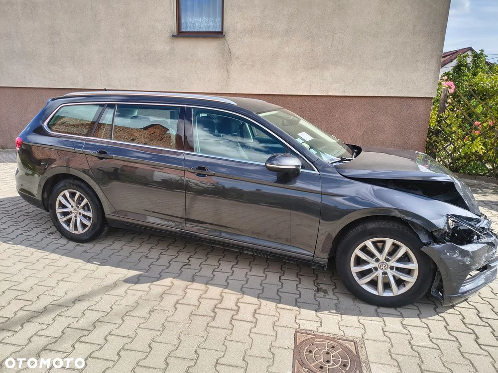 Volkswagen Passat Variant - 6
