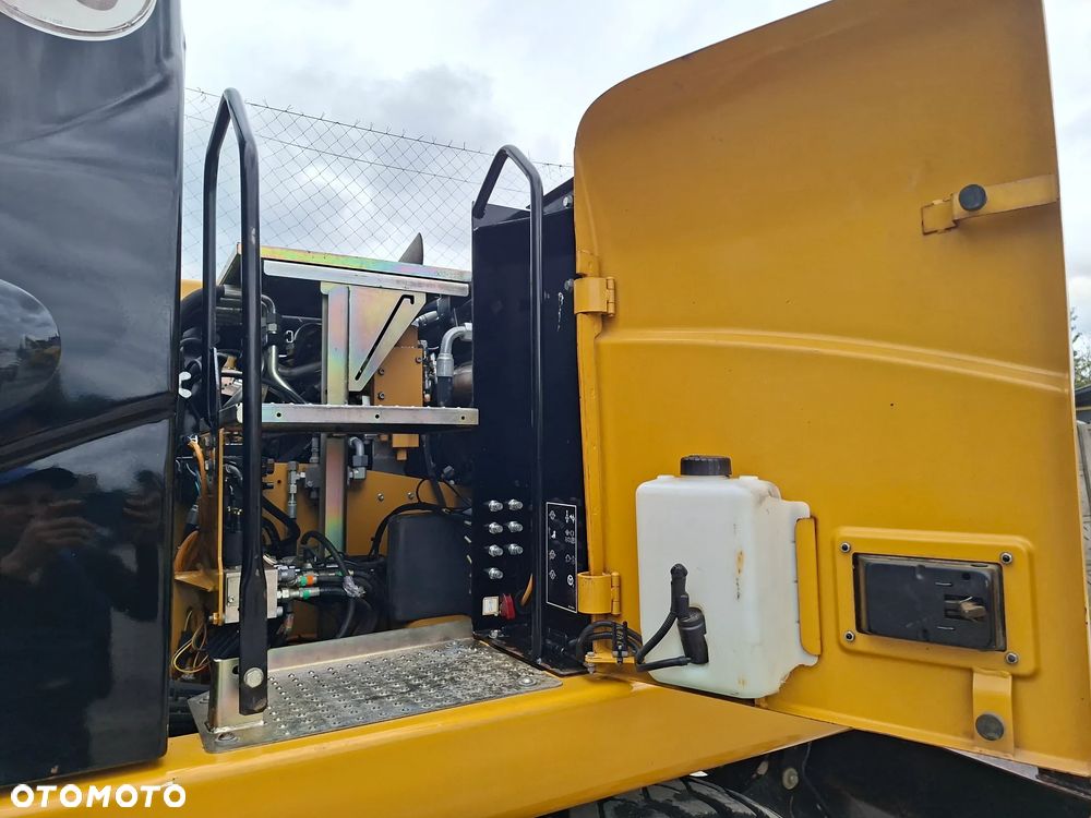 Caterpillar CAT M 313 D - 21