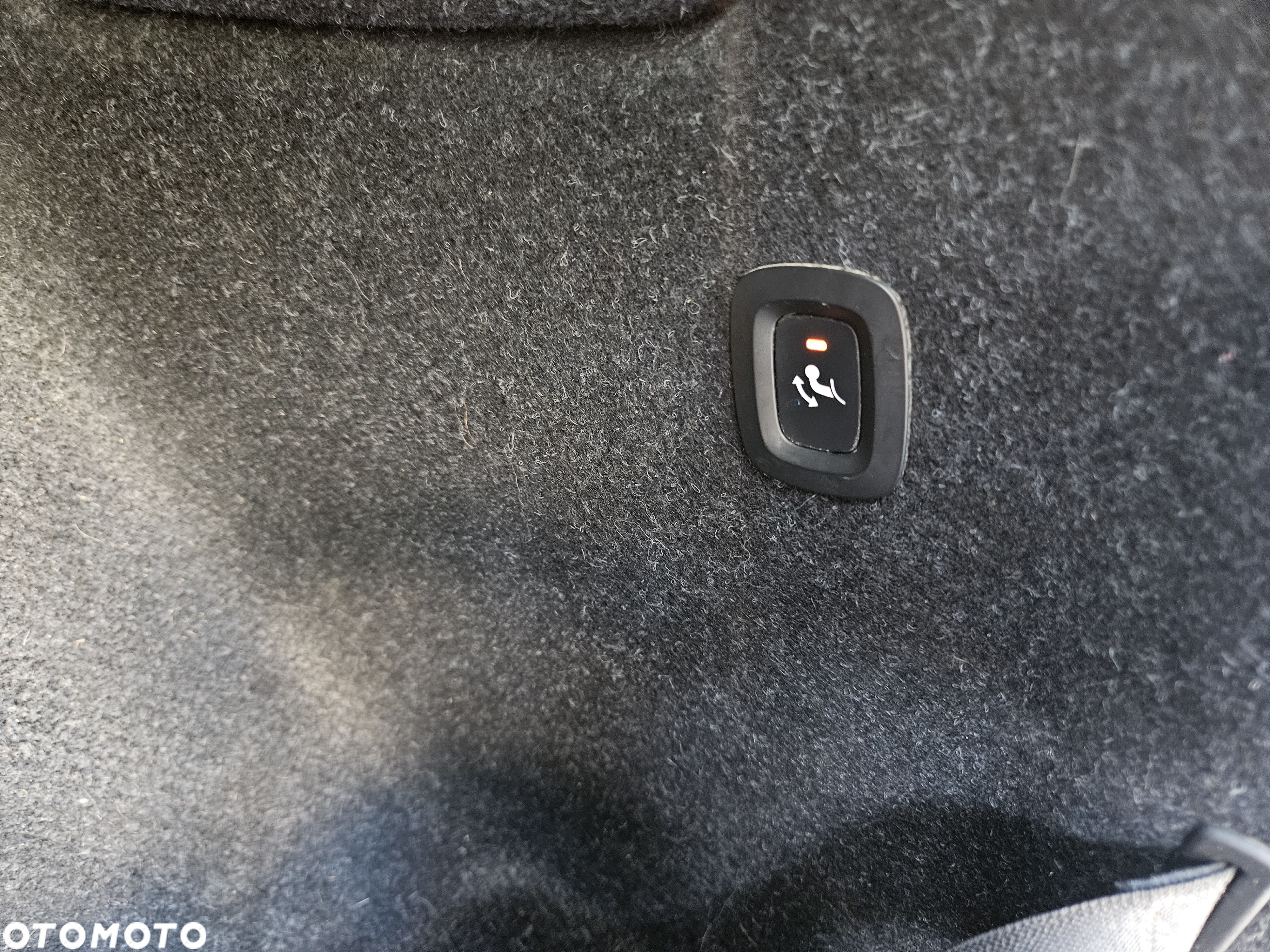 Volvo XC 40 D3 AWD Momentum - 15