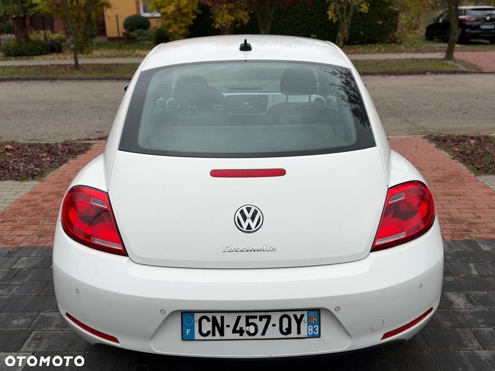 Volkswagen Beetle 1.6 TDI DPF Blue Motion Technologie Fender Edition - 6