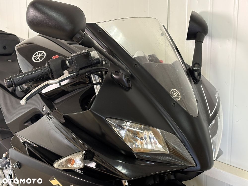 Yamaha YZF - 14