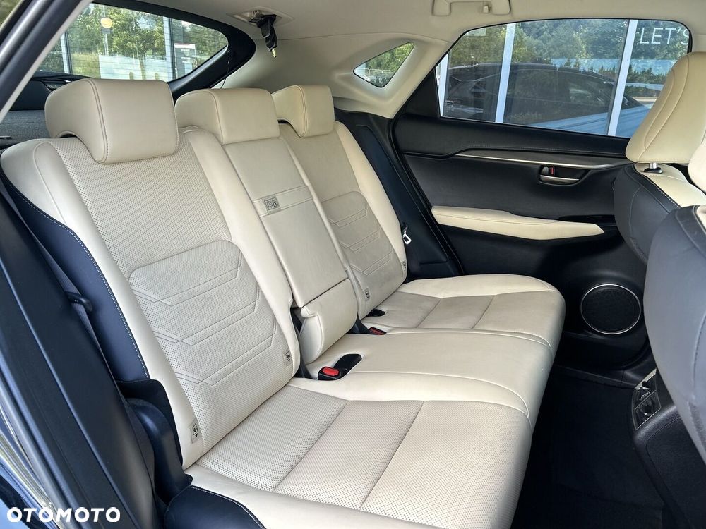 Lexus NX 200t Comfort AWD - 23