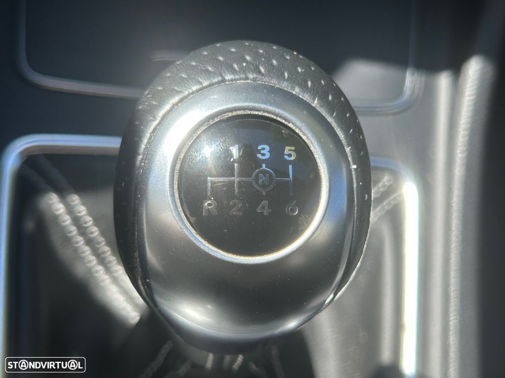 Mercedes-Benz A 180 d Urban - 18