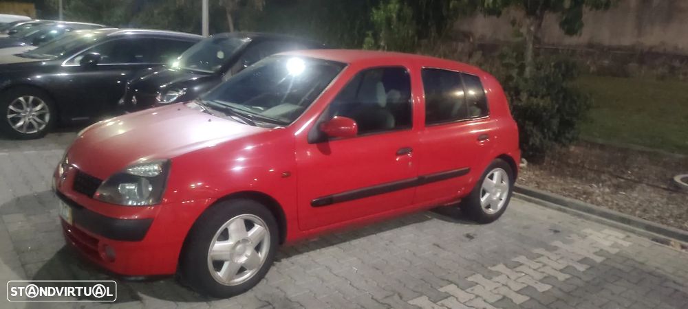 Renault Clio 1.5 dCi Authentique - 1