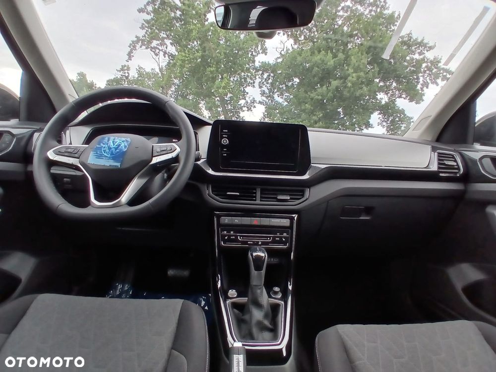 Volkswagen T-Cross - 10