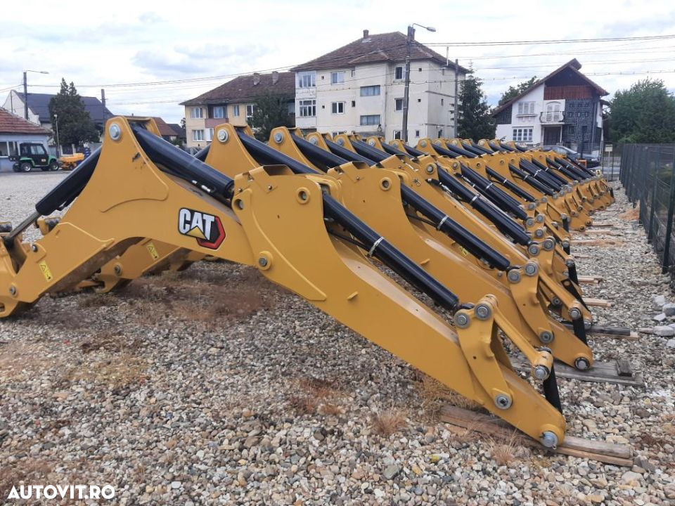 Cilindru rotire brat buldoexcavator CAT  model F , F2 - 4