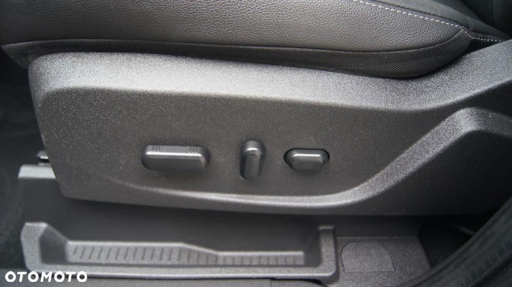 Ford Kuga 2.0 TDCi 4WD Titanium Plus - 15