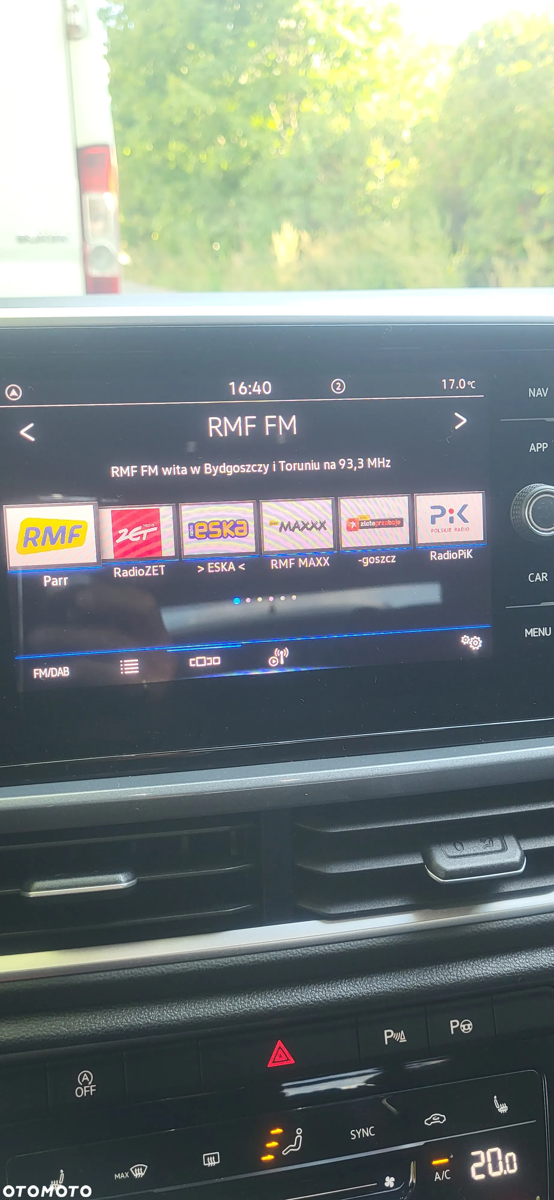 Volkswagen T-Roc 1.5 TSI Style DSG - 25