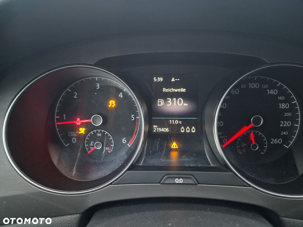Volkswagen Golf Sportsvan 2.0 TDI BlueMotion Technology Allstar - 32