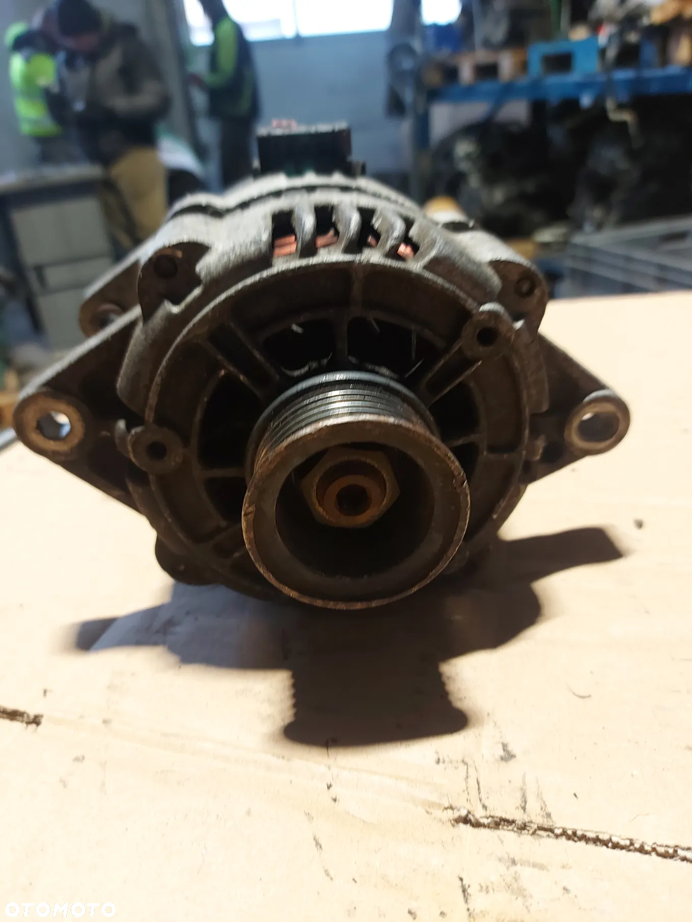 Daewoo Kalos 1.2 b alternator - 3