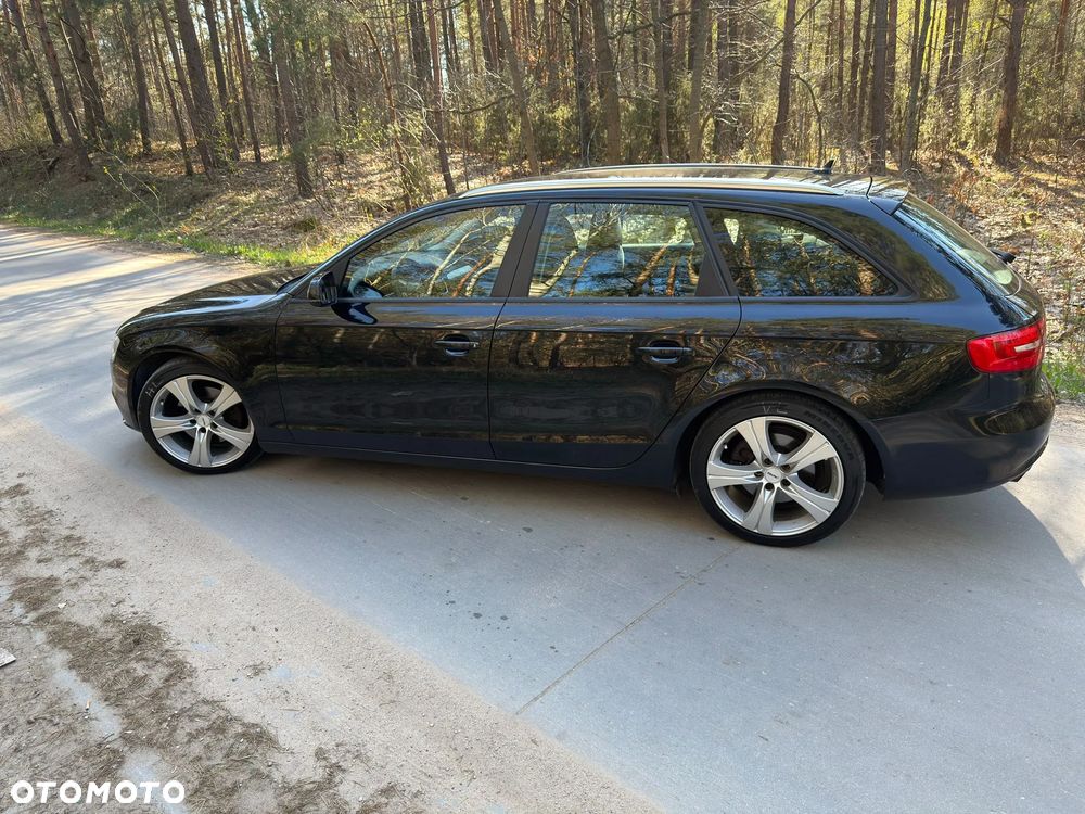 Audi A4 Avant 2.0 TDI DPF Ambiente - 3