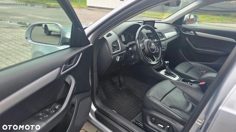 Audi Q3 2.0 TFSI Quattro S tronic design - 13