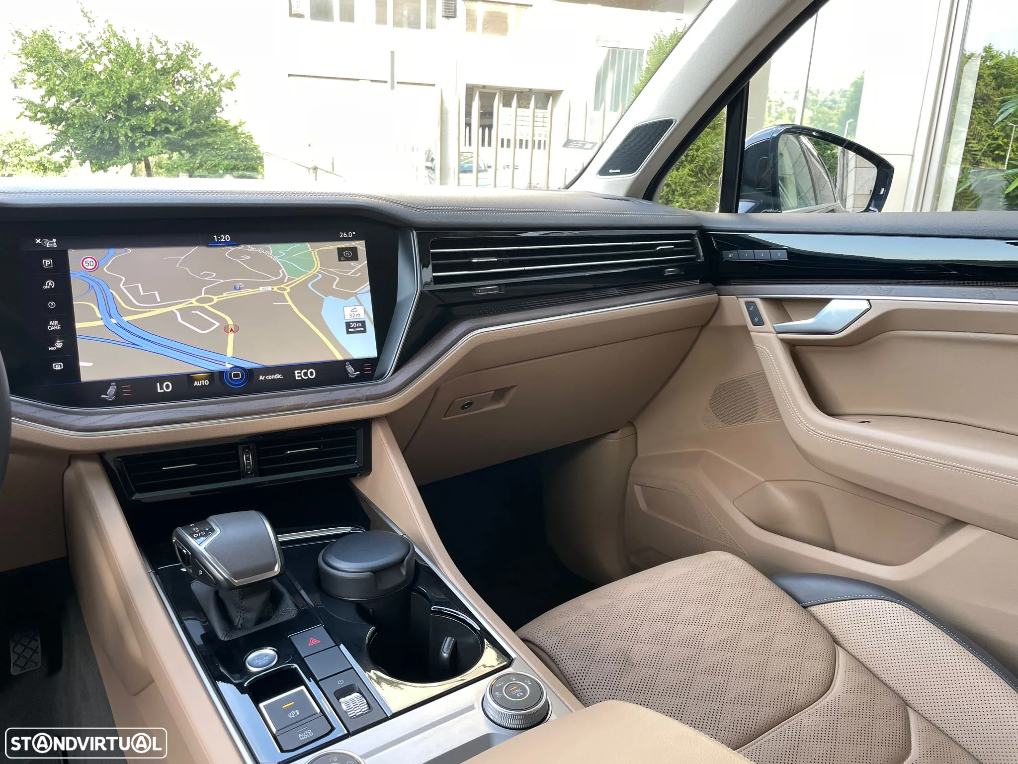 VW Touareg 3.0 TDI V6 Elegance Plus - 37
