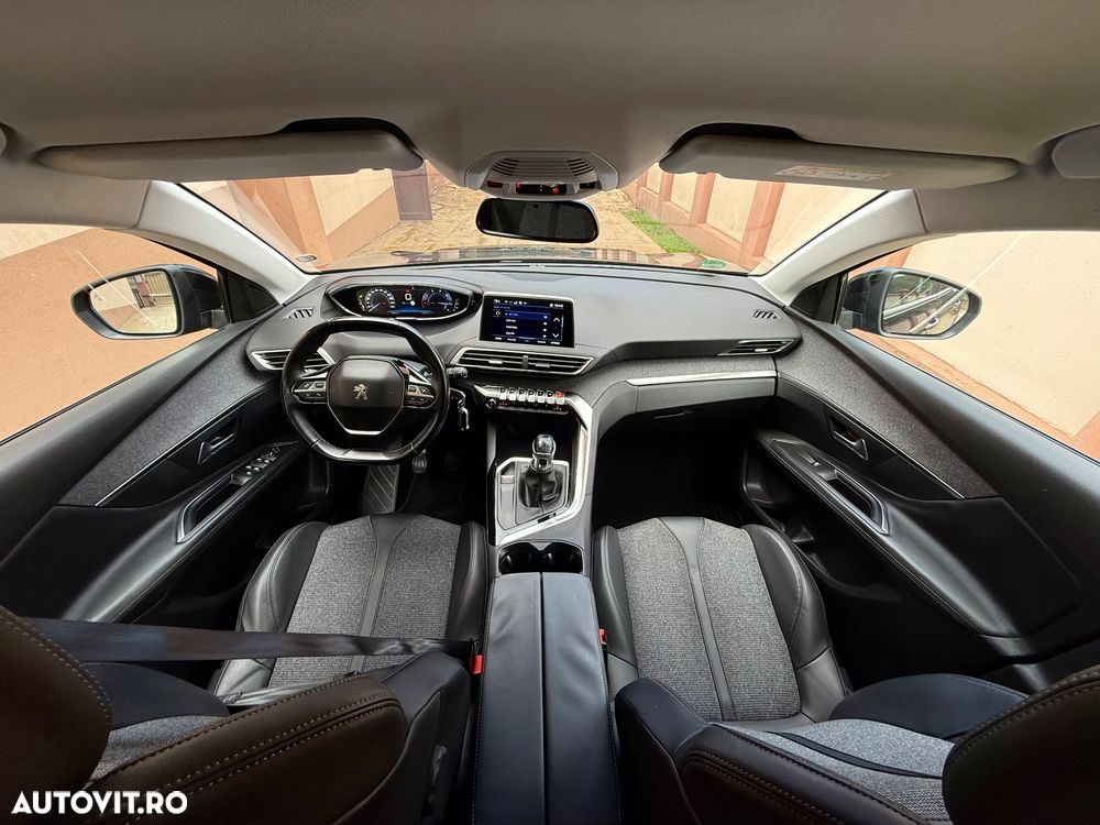 Peugeot 3008 - 9