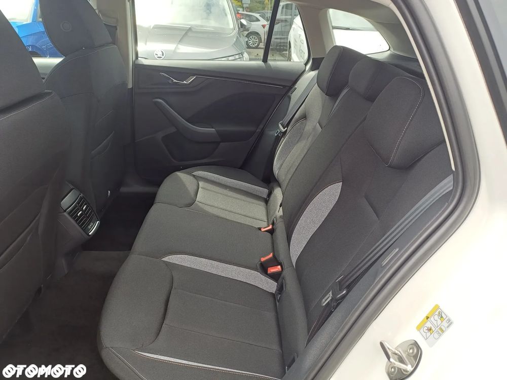 Skoda Scala 1.0 TSI Drive - 23