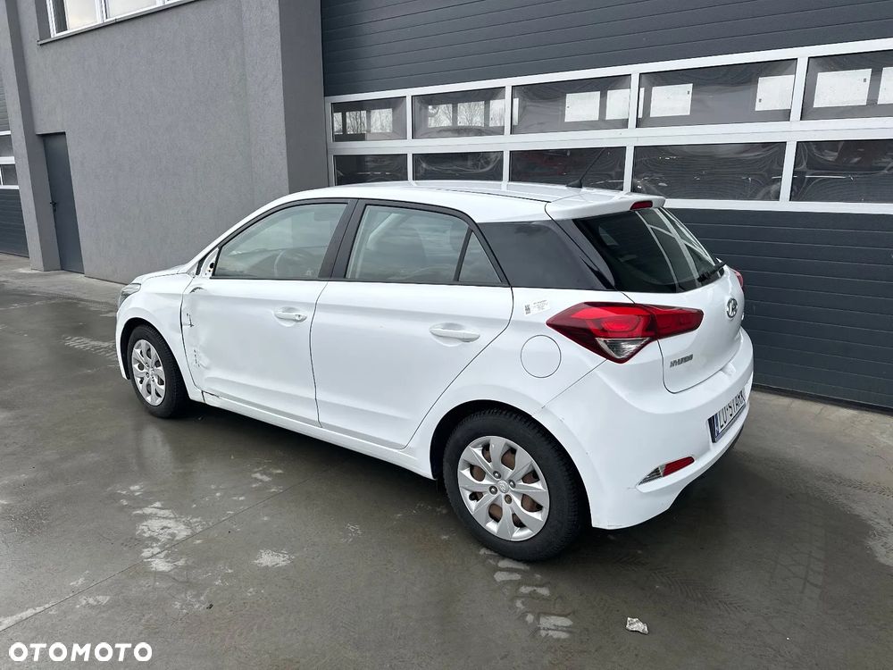 Hyundai i20 ver-1-4-classic-plus - 9