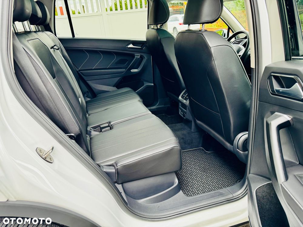 Volkswagen Tiguan - 17