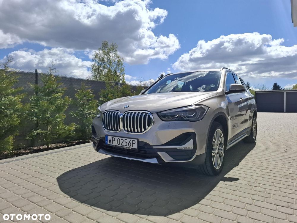 BMW X1 sDrive18i - 13
