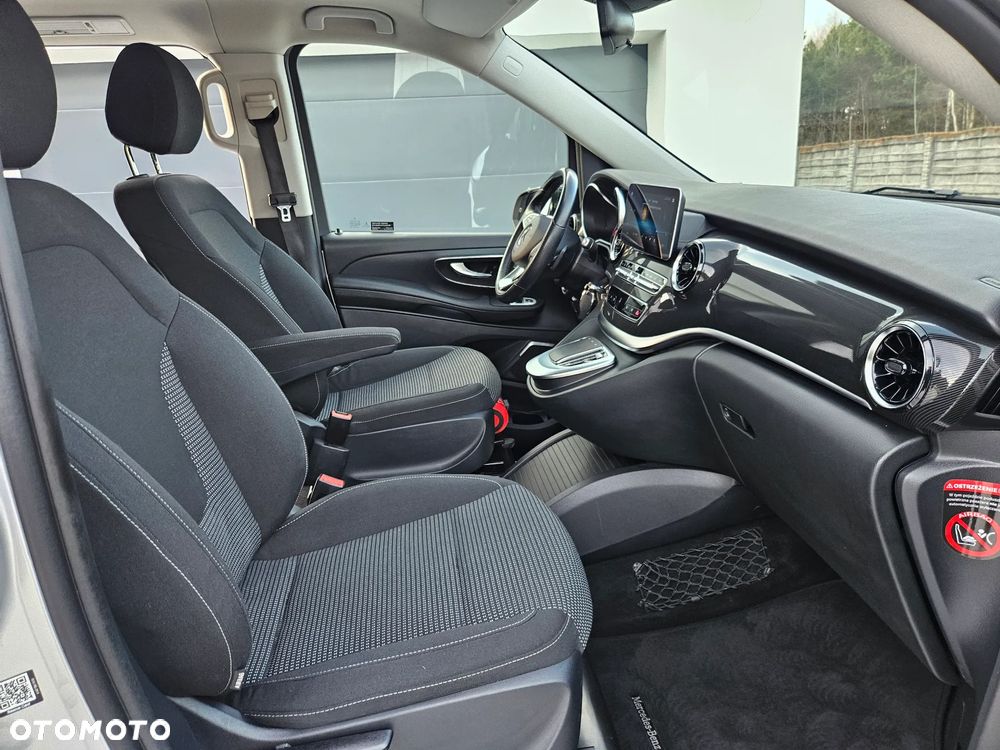 Mercedes-Benz Klasa V 300 d 4-Matic Avantgarde 9G-Tronic (d³ugi) - 25