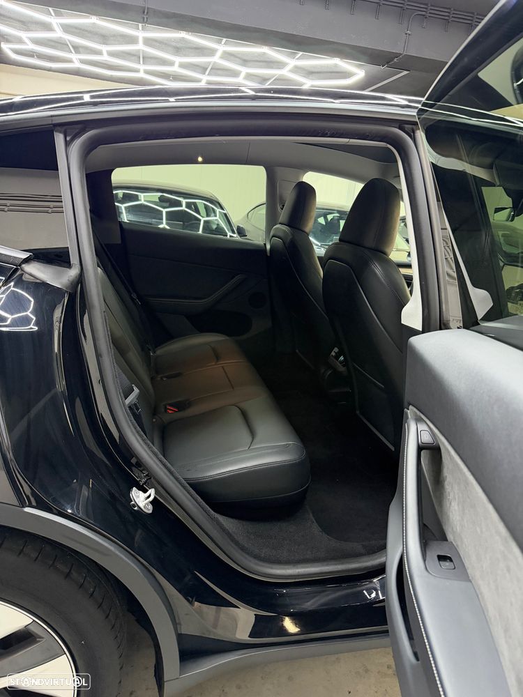 Tesla Model Y Standard - 7