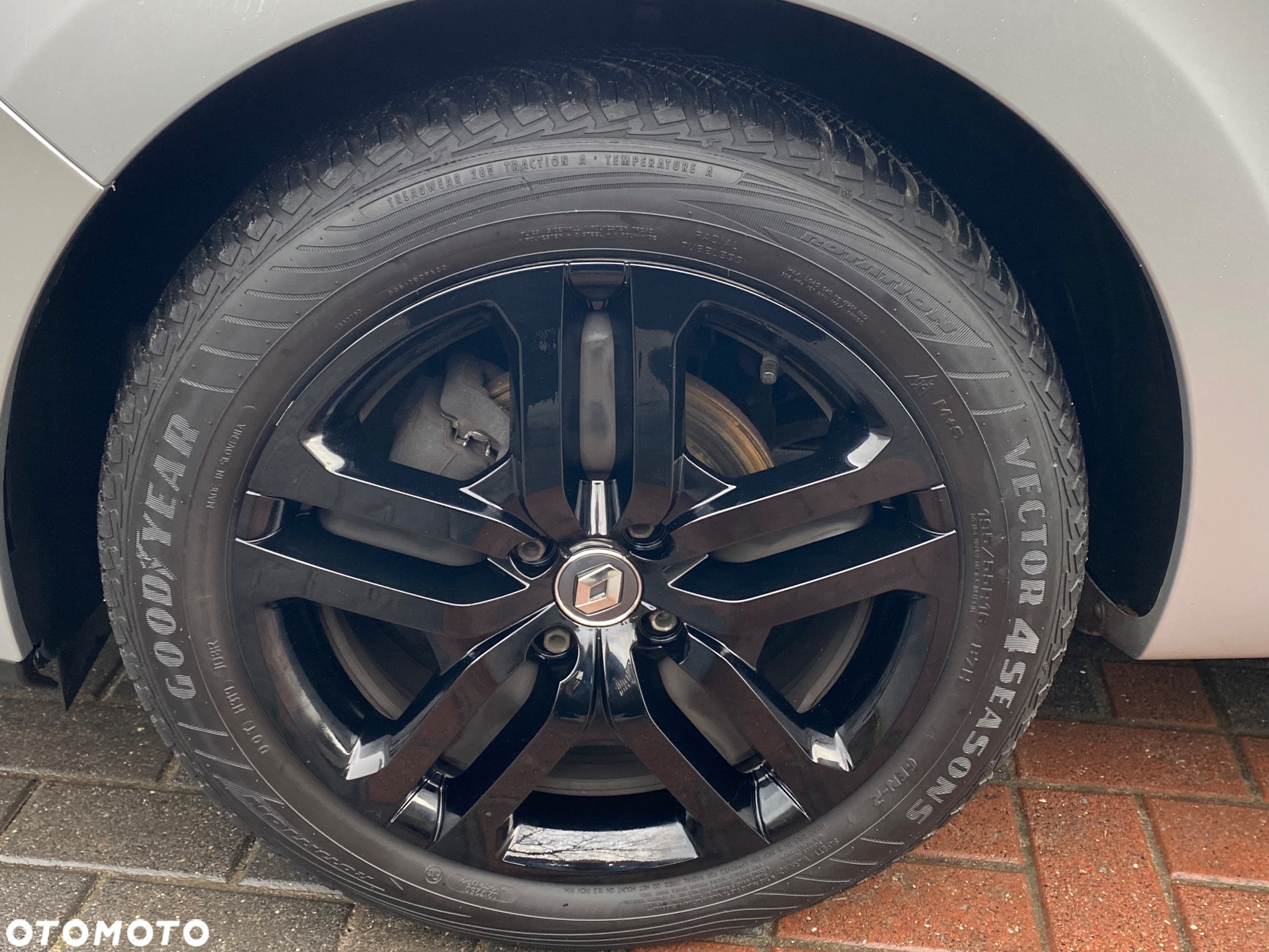 Renault Clio Grandtour TCe 90 Limited - 25