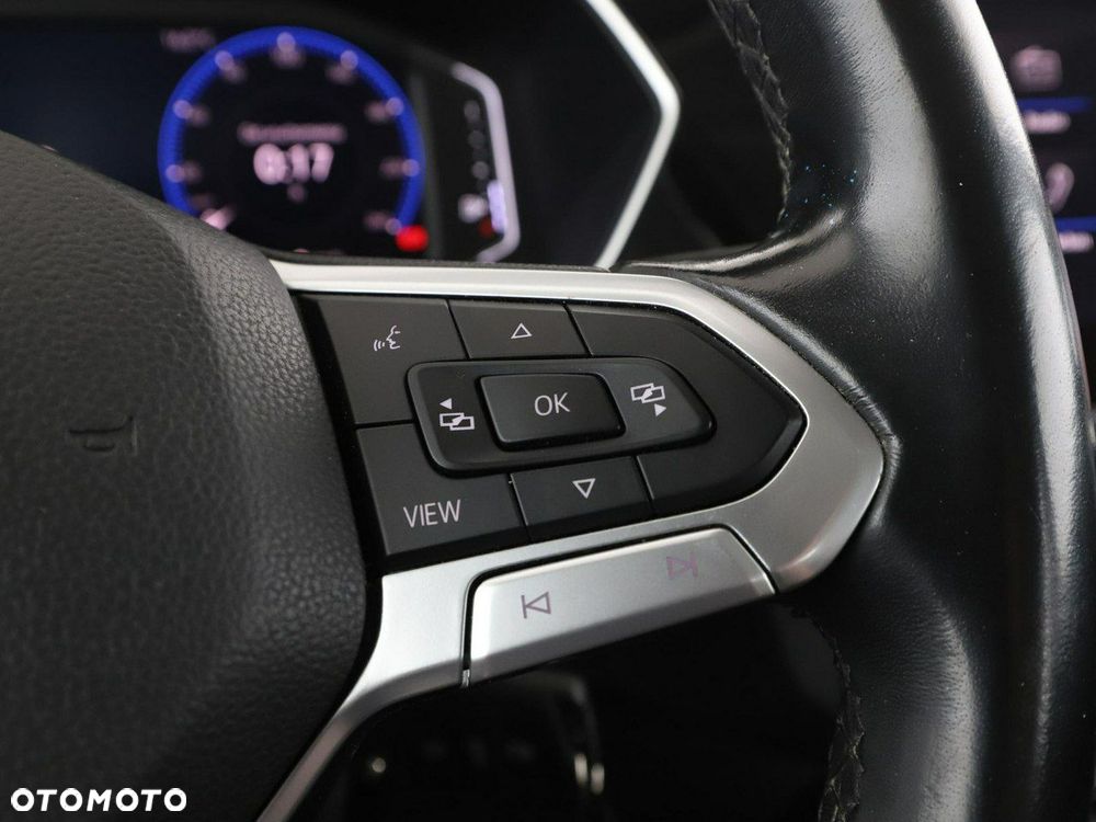 Volkswagen T-Cross - 31