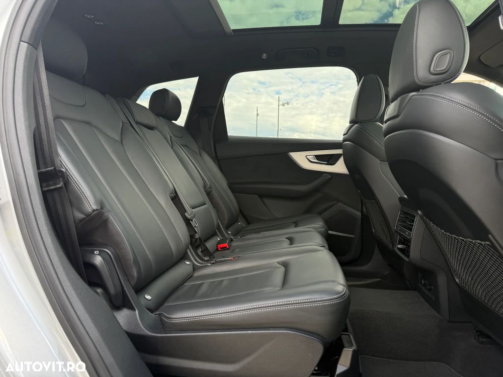 Audi Q7 50 TDI quattro Tiptronic MHEV S Line - 32
