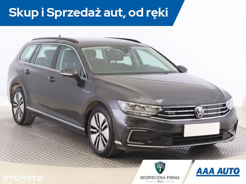 Volkswagen Passat Variant - 3