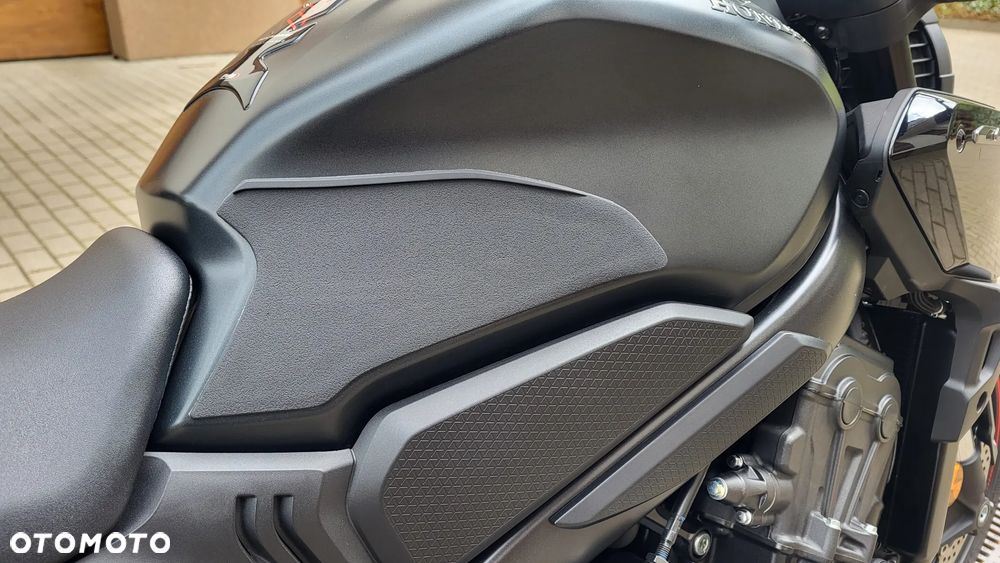 Honda CB - 22