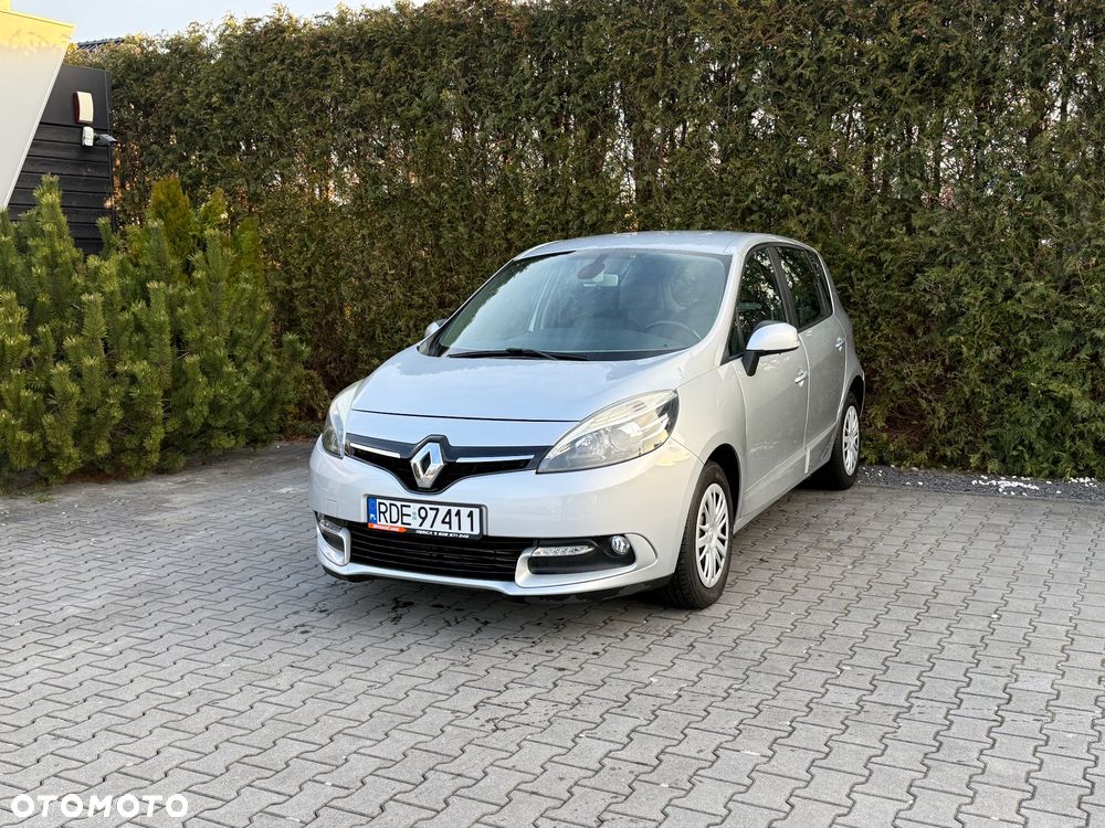 Renault Scenic - 1