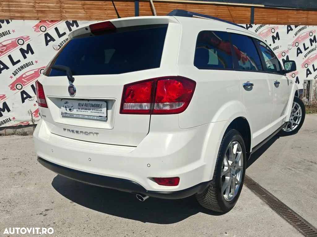 Fiat Freemont 2.0 Mjet AT AWD Lounge - 8