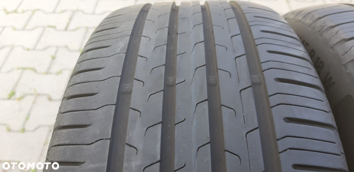 Opony Continental 235 45 R18 - 4
