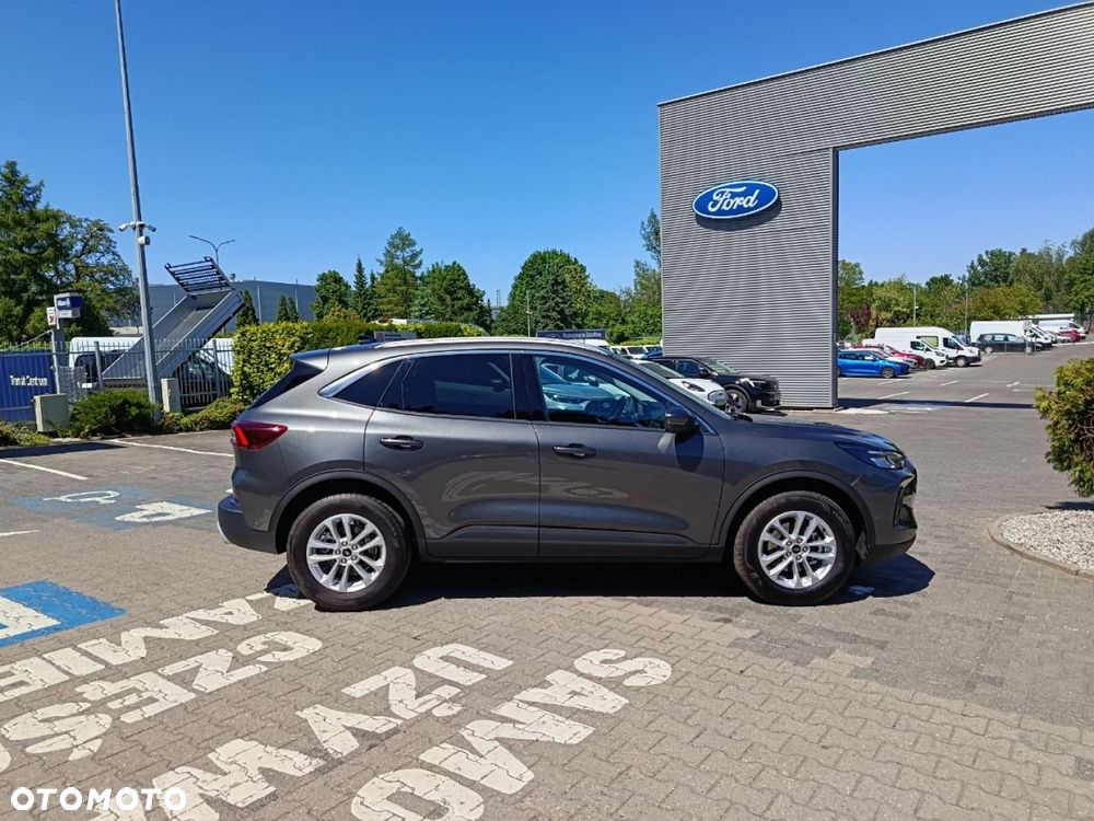 Ford Kuga - 5