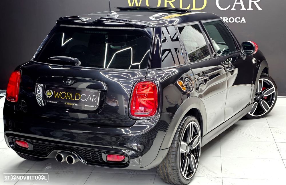 MINI 5 Portas Cooper SD Sport Aut. Seven - 14