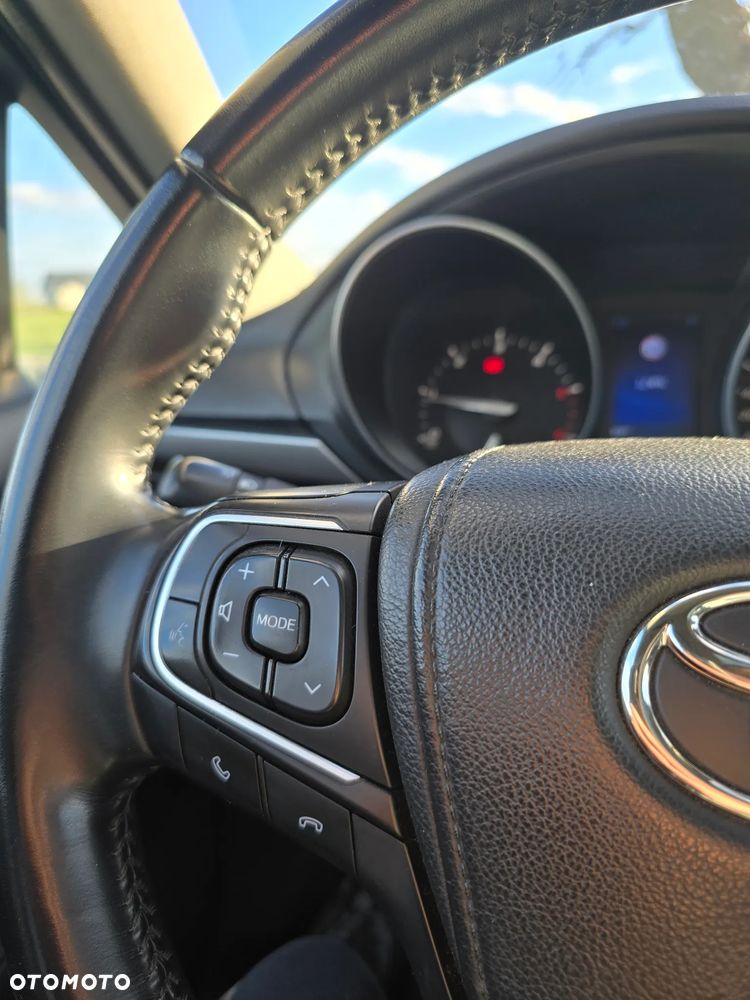 Toyota Avensis 2.0 D-4D Prestige - 13