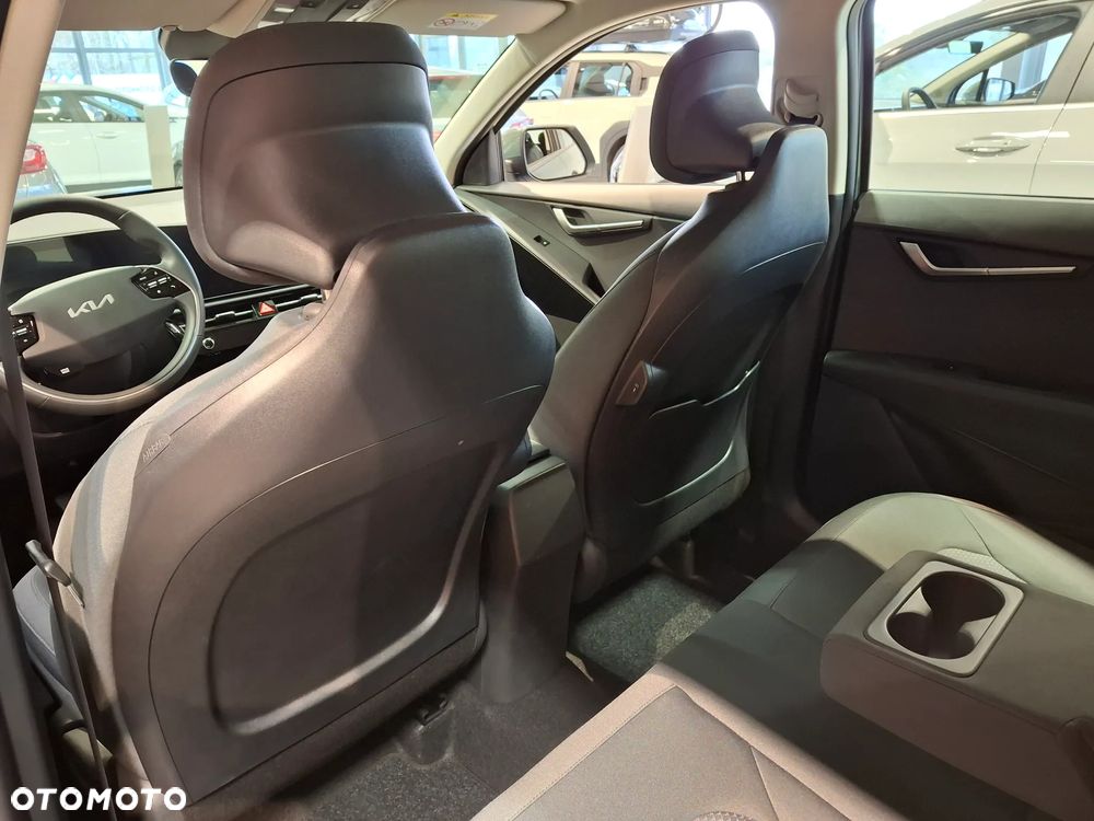 Kia Niro 1.6 GDI Hybrid M - 18