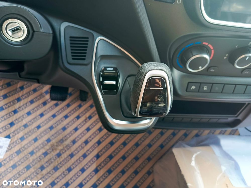 Iveco Daily / Pewny partner w biznesie ! - 7
