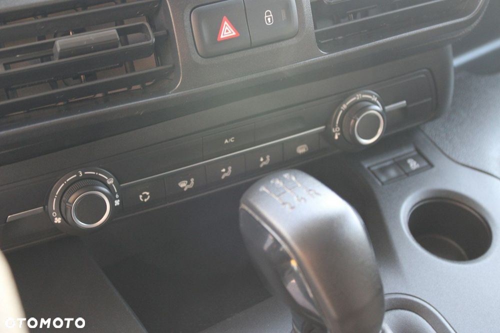 Opel Combo - 18