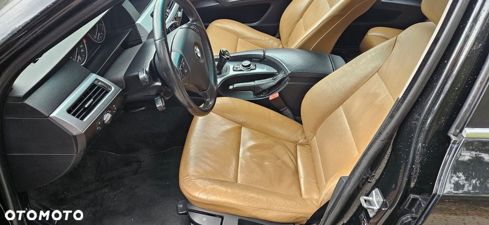 BMW Seria 5 520d Touring Edition Sport - 24