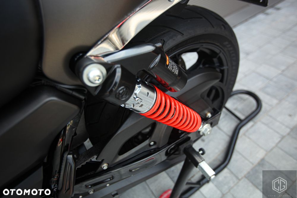 Harley-Davidson Street Rod XG 750A - 13
