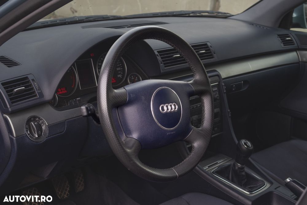 Audi A4 Limuzina - 12