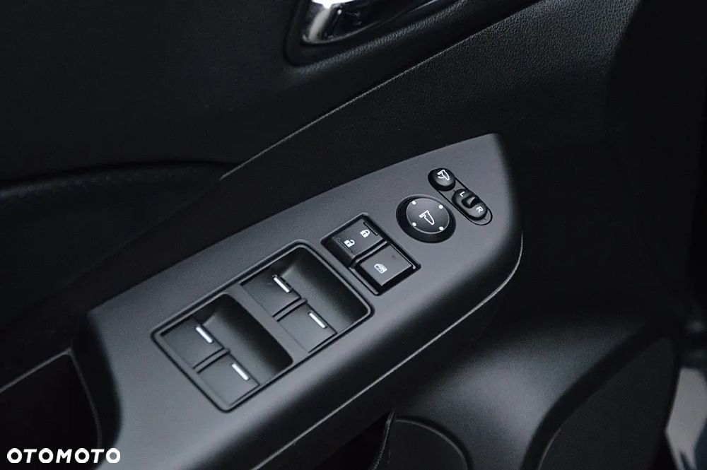 Honda CR-V 2.0i-VTEC 4WD Executive - 25