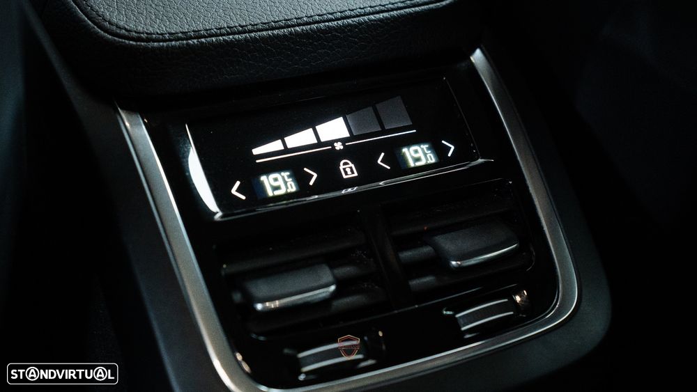 Volvo XC 90 2.0 T8 PHEV Inscription Expression AWD - 48